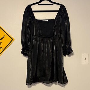 Chic Black Sleeve Dress